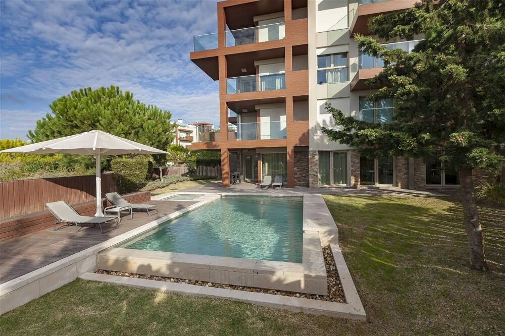 Tróia Seasonal Apartment — Real Estate